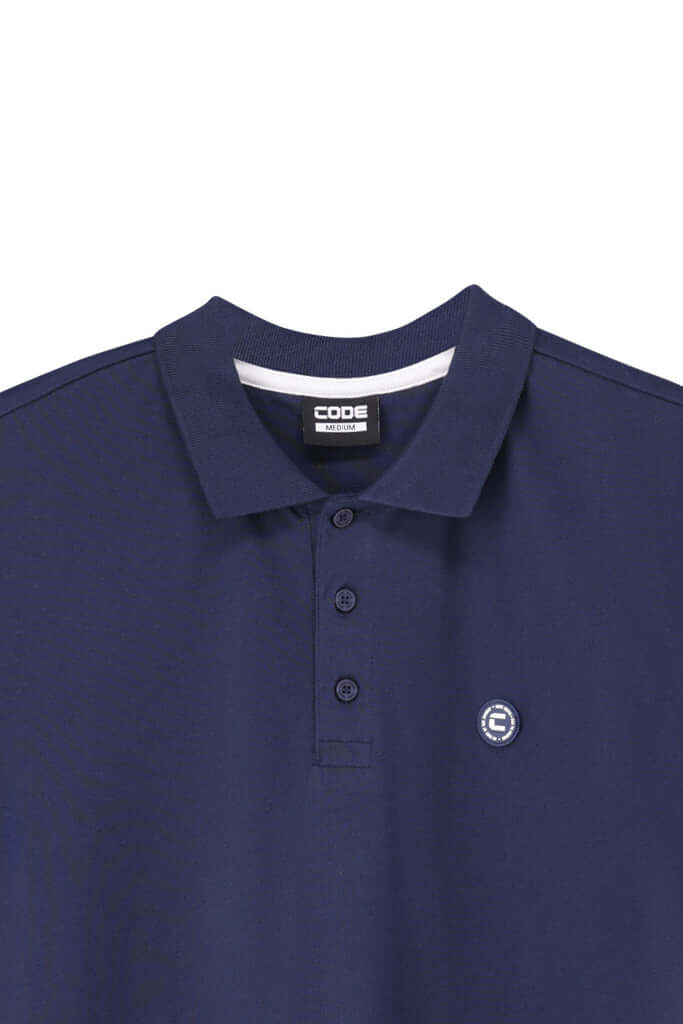 Kasi Golfer _ 163505 _ NAVY, featuring a structured collar and refined finishes in soft cotton jersey.